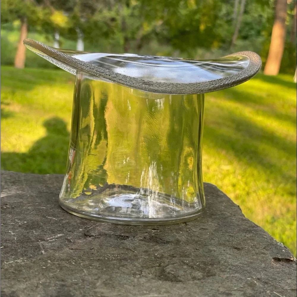 Vintage Clear Glass Top Hat Ice Bucket/Vase with Textured Rim.